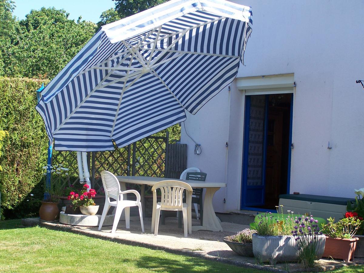 Une Chambre D'Hote Yvetot Exterior foto
